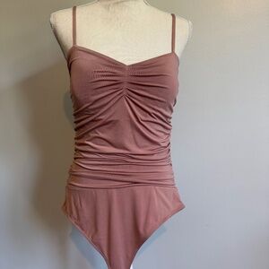 Express Bodysuit Contour Rouching Sweetheart Large Unworn Blush Nude Thong Snaps